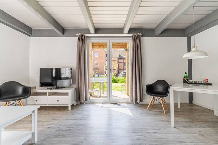 Ferienwohnung für 2 Personen, mit Terrasse in Pellworm - 2