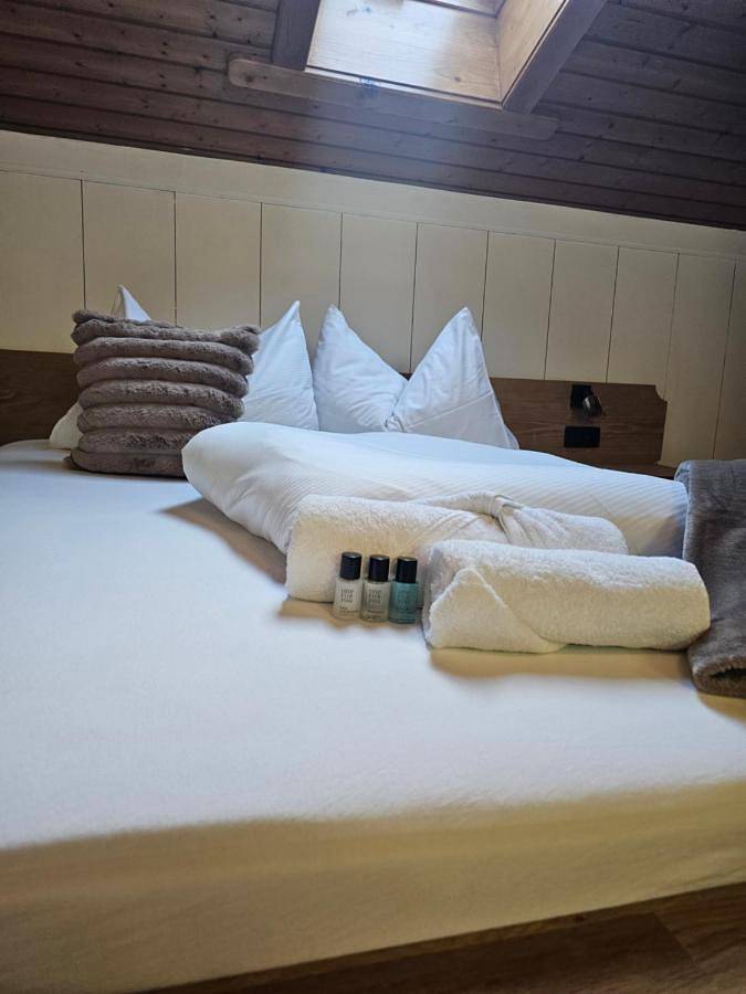 Location de vacances pour 3 personnes, avec jardin et vue à Jerzens - 4