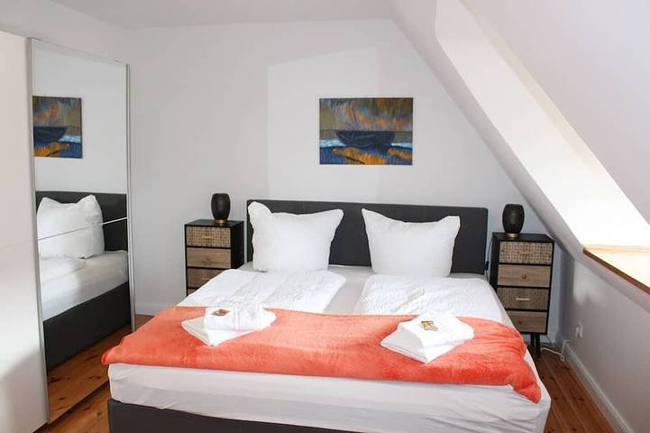 4* - Ferienhaus  mit 125 qm, unter Reet in der Holsteinischen Schweiz in Lebrade, Südliche Ostseeküste