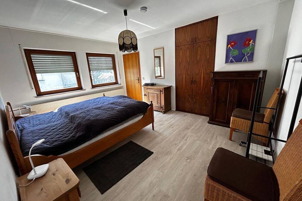 Ganze Wohnung, Ferienwohnung zum alten Zahnarzt - 2-Schlafzi,Fewo, Dusche, Wc, in Westerburg, Westerburg & Umgebung