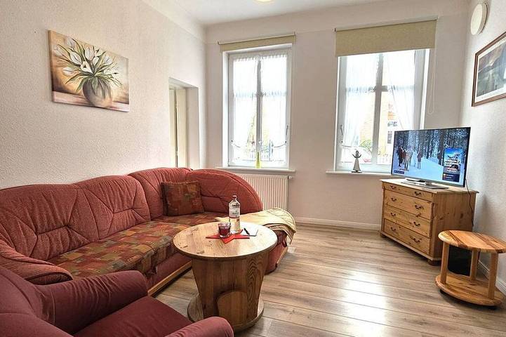 Ganze Wohnung, Marina - Whg. 1 - Ferienwohnung Marina Whg. 1 – 50 m² mit Terrasse, 300 m zum in Wyk auf Föhr (Stadt), Wyk auf Föhr