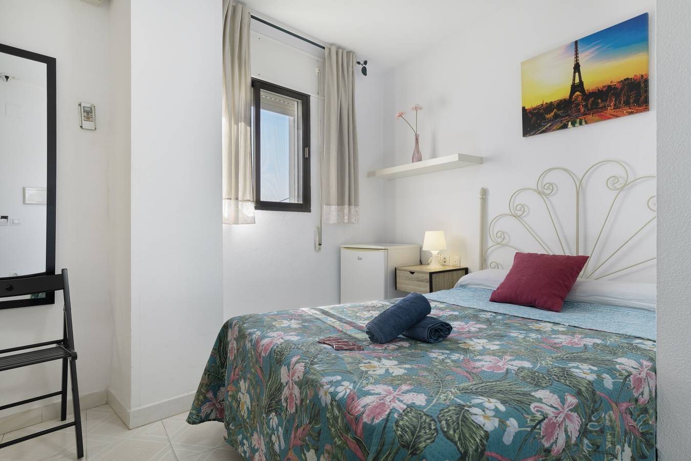 Room '107' with Wi-Fi and Air Conditioning in Barrio Nuevo, Conil de la Frontera