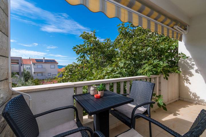Gîte pour 3 personnes, avec Balcon à Okrug Gornji - 3