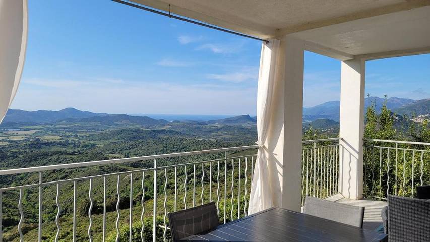 Gîte pour 4 personnes, avec vue et jardin à Vallecalle - 2