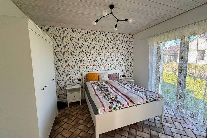 Rustikales Landhaus mit 2Sz, Sauna & Hot Tub auf der Insel Wolin nahe Swinemünde in Kołczewo, Stettiner Haff