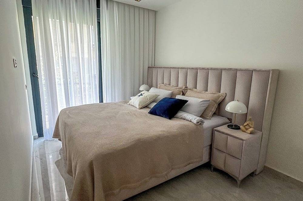 Entire apartment, Apartment 1+1 Qoople Legend С12 100 meters from the sea in Alanya, Antalya Province
