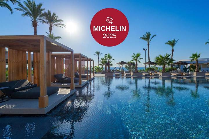 Hotel voor 3 personen, with zwembad and tuin as well as sauna and uitzicht, met huisdier in Faliraki