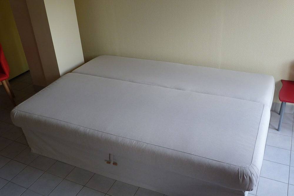 Appartement entier, Caen Normandie et Plages du Débarquement, Gîte 2-4 personnes, in Fontaine-Étoupefour, Région de Caen