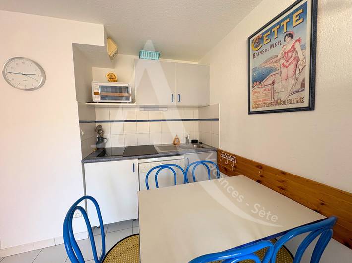 Gîte pour 4 personnes, avec terrasse dans Plage Lazaret - 4