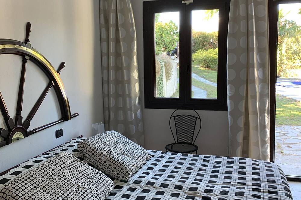 Freistehendes 4½-Zimmer-Haus mit Pool und traumhafter Seesicht in Germignaga, Lago Maggiore (Lombardei)