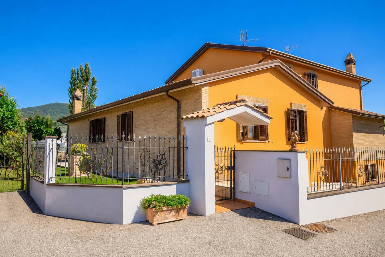 Villa für 10 Personen mit Terrasse in Assisi, Perugia Provinz