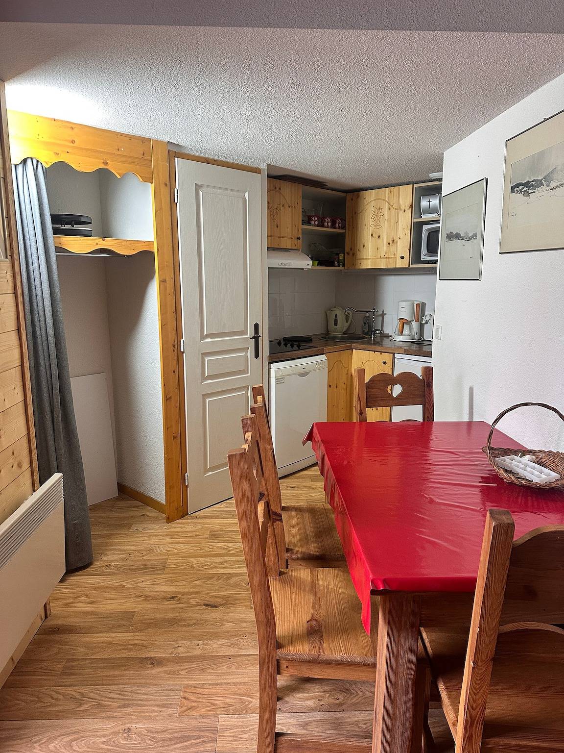 Apartamento entero, Dúplex para 4 en Les Balcons Du Recoin con Balcón, Chamrousse in Chamrousse, Parque Nacional de los Ecrins