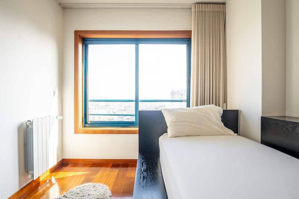 Ganze Wohnung, Seaside 3Br Flat in Póvoa by Lovelystay in Povoa de Varzim, Porto Distrikt