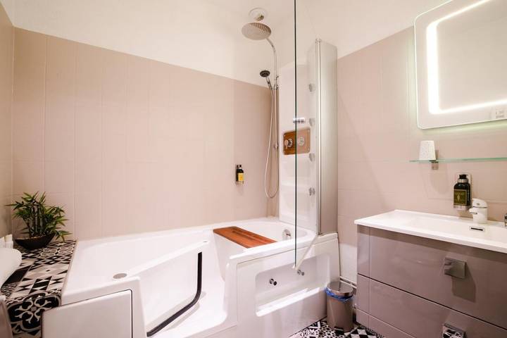 Gîte pour 4 personnes, avec vue, animaux acceptés à Beaune - 2