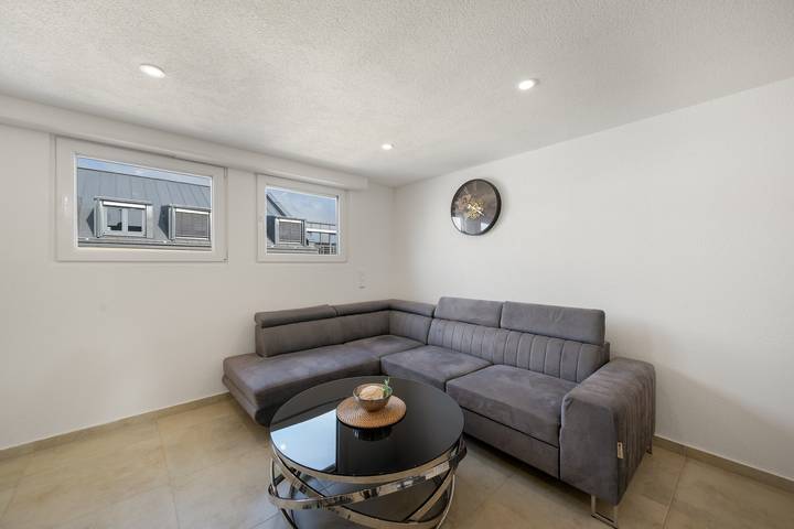 Ganze Wohnung, Apartment 'Citystay Ludwigsburg – 7 Gäste' mit W-Lan in Ludwigsburg, Landkreis Ludwigsburg