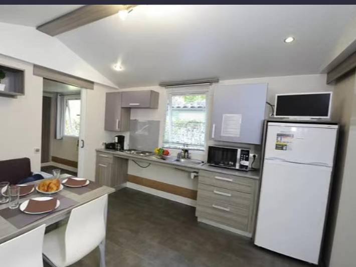 Camping für 6 Personen, mit Pool und Kinderpool in Messanges - 3