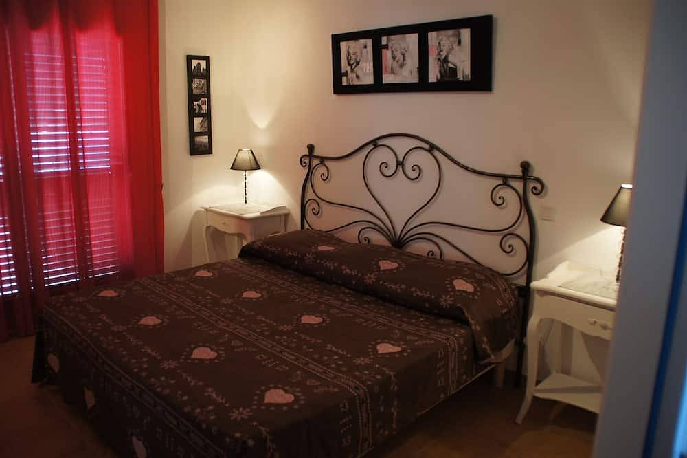 Villa Avec Vue Exceptionnelle Sur La Mer in Propriano, Arrondissement de Sartène