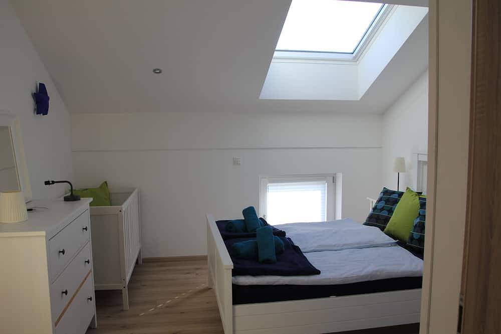 Ganze Wohnung, Ferienwohnung Oswald Urlaub mit Weitblick im bayrischen Oberland in Hohenpeißenberg, Romantische Straße
