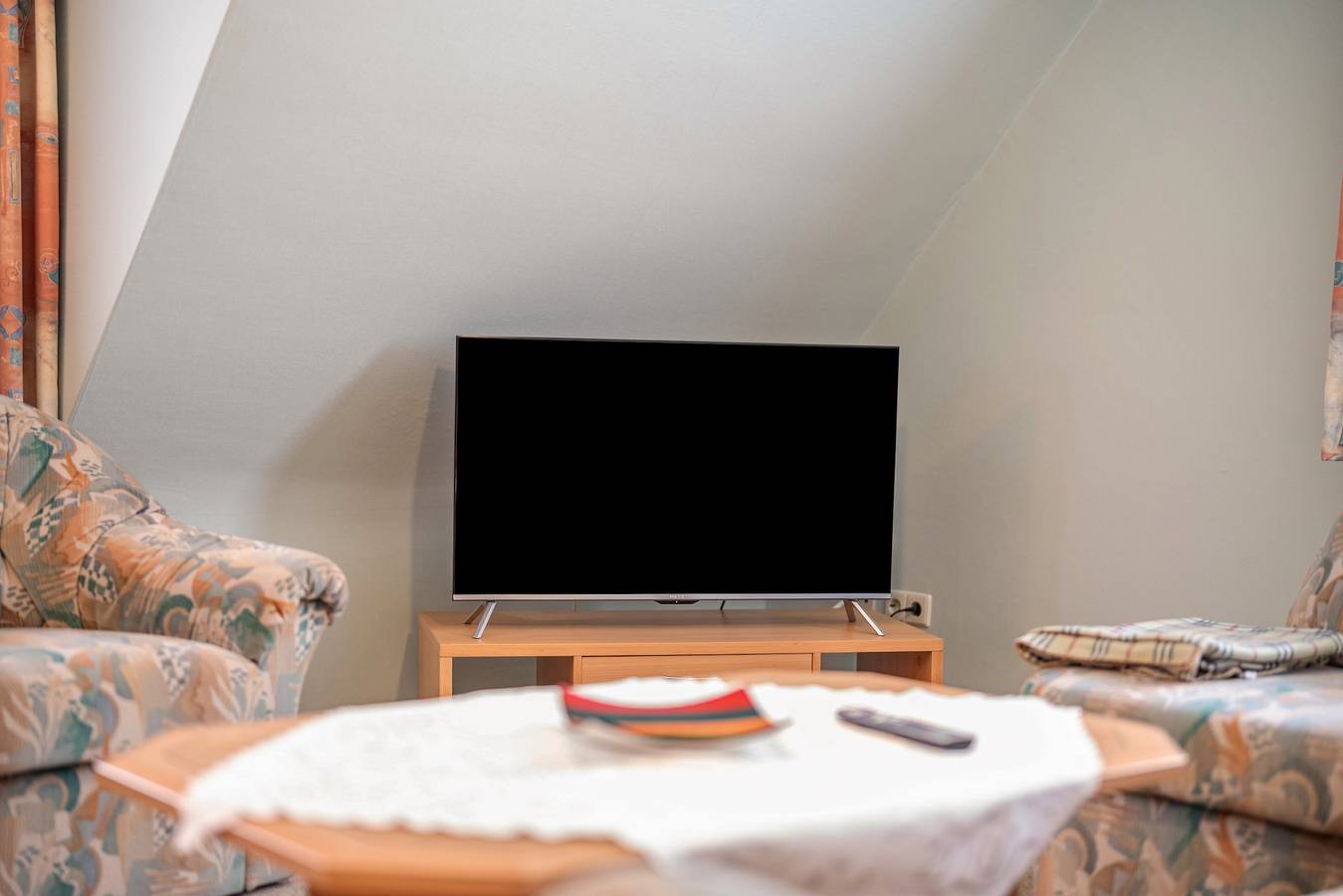 Ganze Wohnung, Ferienwohnung 'Dachgeschoss' mit Gemeinschaftsterrasse und Wi-Fi in Kniebis, Freudenstadt