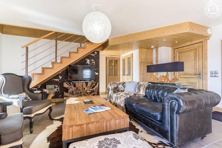 Gîte pour 8 personnes, avec terrasse et piscine à Villard-sur-Doron - 4