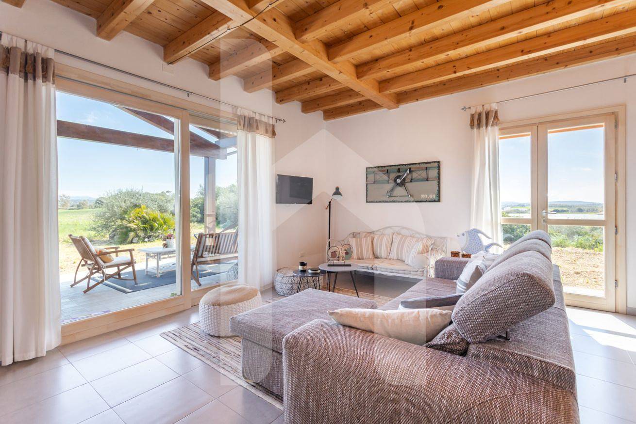 Villa för 8 Personer med trädgård in Olmedo, Sassari provins