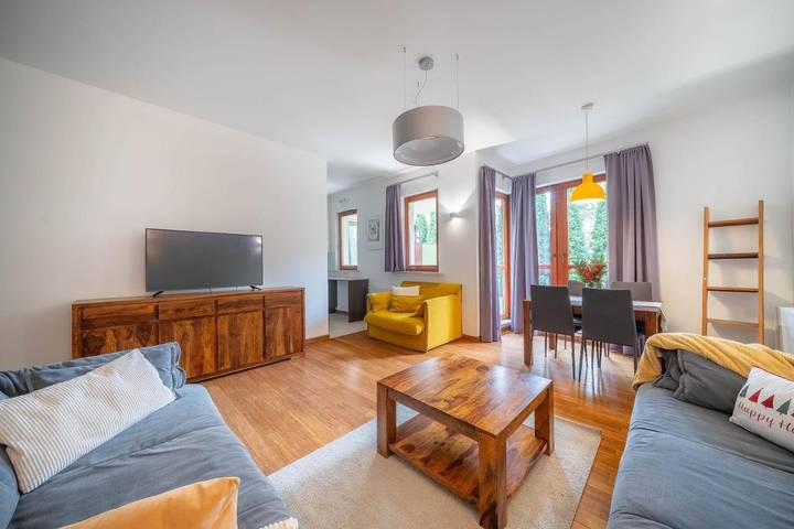 Apartament wakacyjny dla 6 osób, zwierzęta dozwolone w Wilanów