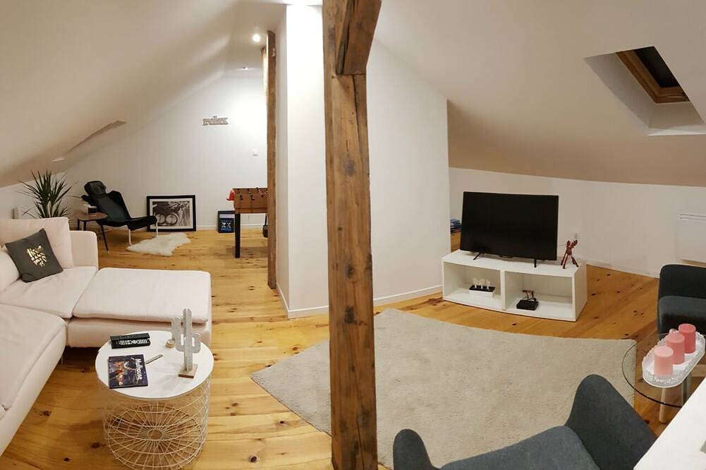 Apartamento entero, Le Duplex du Bas Rebberg - Frente a la estación de tren in Mulhouse, Región de Mulhouse