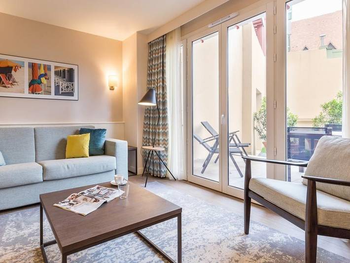 Camping pour 6 personnes, avec sauna et bassin pour enfant, animaux acceptés dans le Calvados - 2