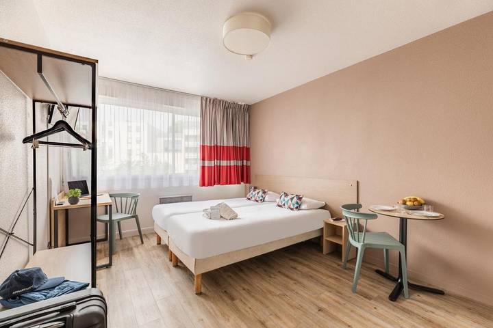 Appart’hôtel pour 2 personnes, avec jardin, animaux acceptés