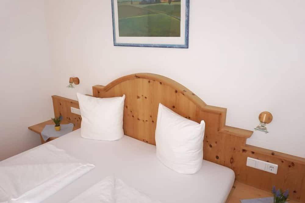 Ganze Wohnung, Ferienwohnung Stark in Pettneu, Pettneu am Arlberg