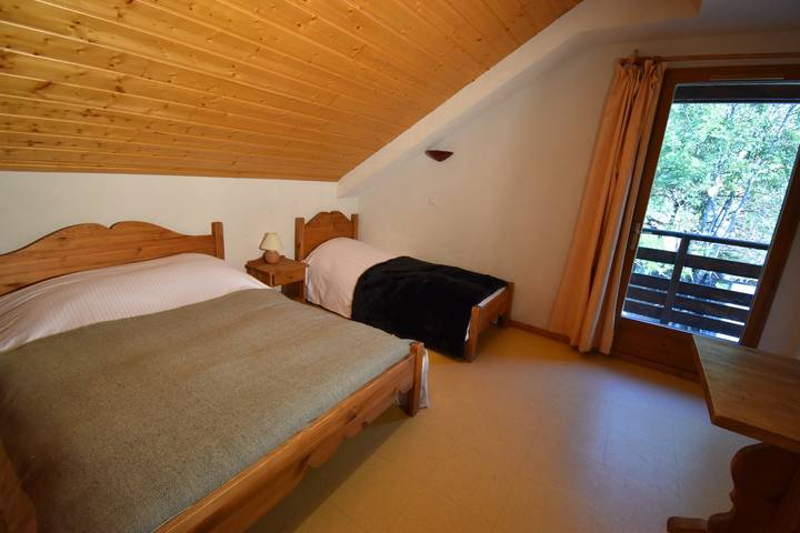 Gîte pour 8 personnes dans Office De Tourisme De Vaujany - 4