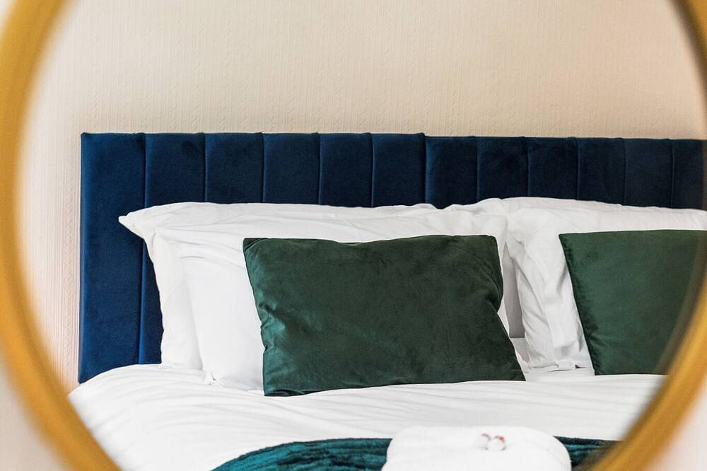 Entire apartment, Large Newly Furnished Apartment with Huge Terrace in Brighton, Sussex