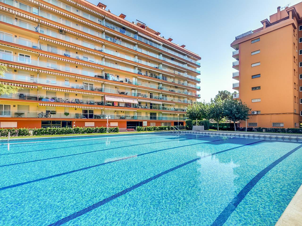 Apartamento entero, Acogedor apartamento en Santa Susanna cerca de la playa, capacidad 2, wifi gratis in Santa Susana, Costa del Maresme