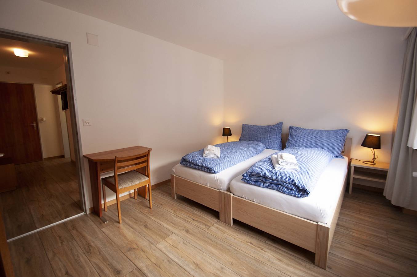 Ganze Wohnung, Ferienwohnung für 4 Personen mit Balkon in Zermatt, Walliser Alpen