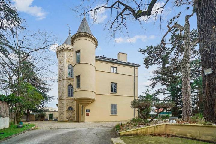 Villa pour 23 personnes, avec piscine ainsi que vue et jardin - 1