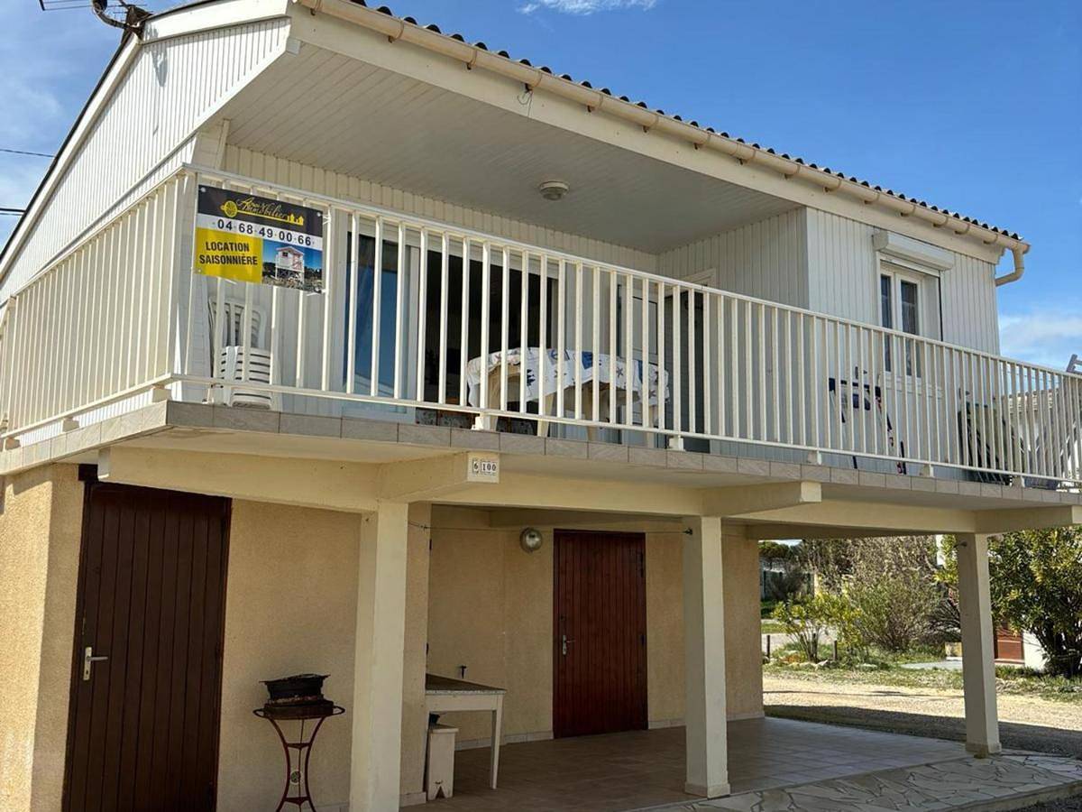 Chalet in Plage des Chalets, Gruissan