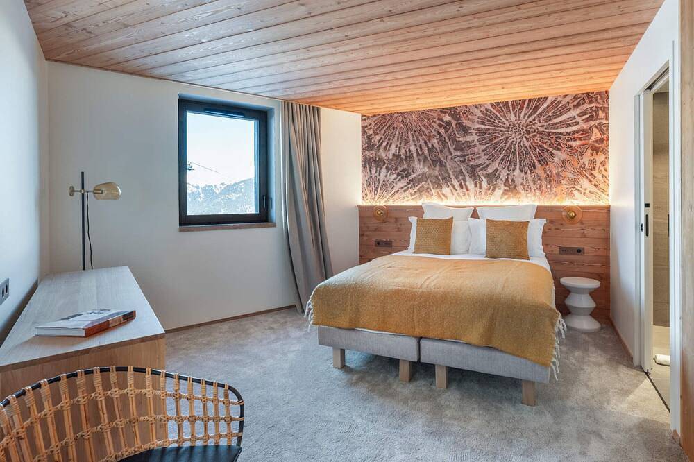 Entire apartment, New Ski-In Ski-Out Apartment in Courchevel 1850 with Pool and Spa Access in Courchevel 1850, Saint-Bon-Tarentaise