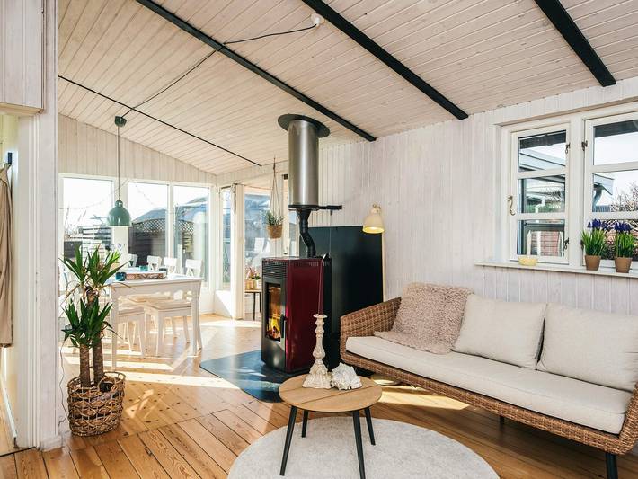 6 Personen Ferienhaus in Rønde in Følle Strand, Süddjursland