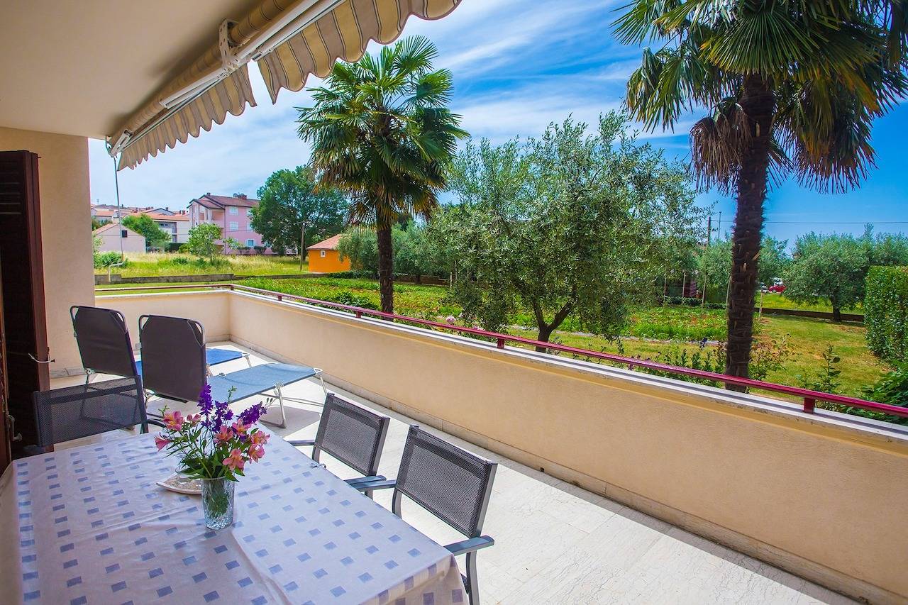 Ganze Wohnung, Apartment Koseto No.1 im Erdgeschoss mit Terrasse in Tar (Kroatien), Tar-Vabriga