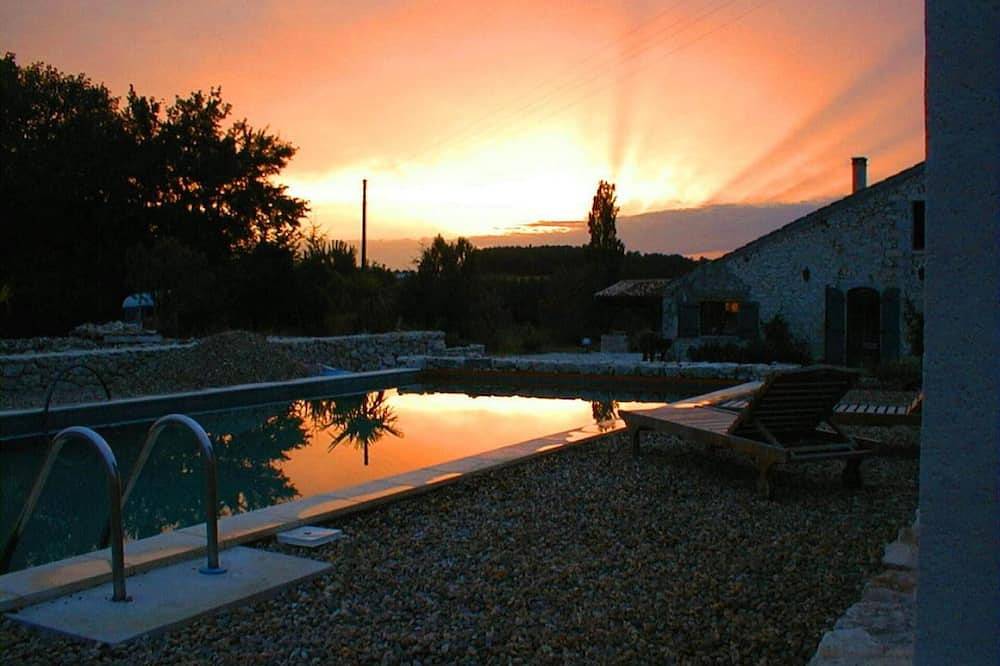 Bergerac au Sud (25km) Gite De Charme avec piscine privée 11x5m in Saint-Astier, Région de Marmande