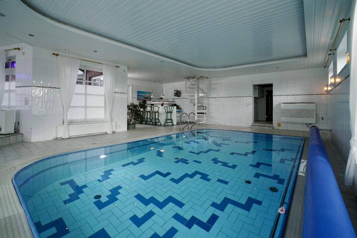 Ferienhaus für 12 Personen, mit Terrasse und Whirlpool sowie Garten, mit Haustier in Bützow-Land - 2