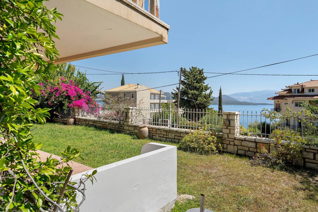 Ferienhaus 'Evans Garden Suite' in Nikiana, Alexandros