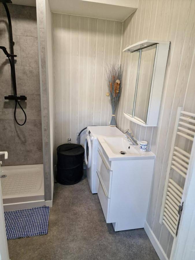 Two-Bedroom Villa in La Rochelle, La Rochelle (Região)