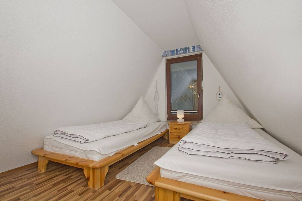 Finnhaus Nr. 52 - strandnah, autofreie Ferienanlage, gemütliches Ferienhaus, in Groß Zicker, Mönchgut