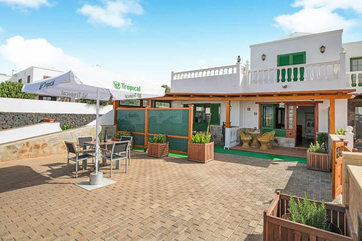 Location de vacances pour 4 personnes, avec jardin, animaux acceptés à Tías - 2