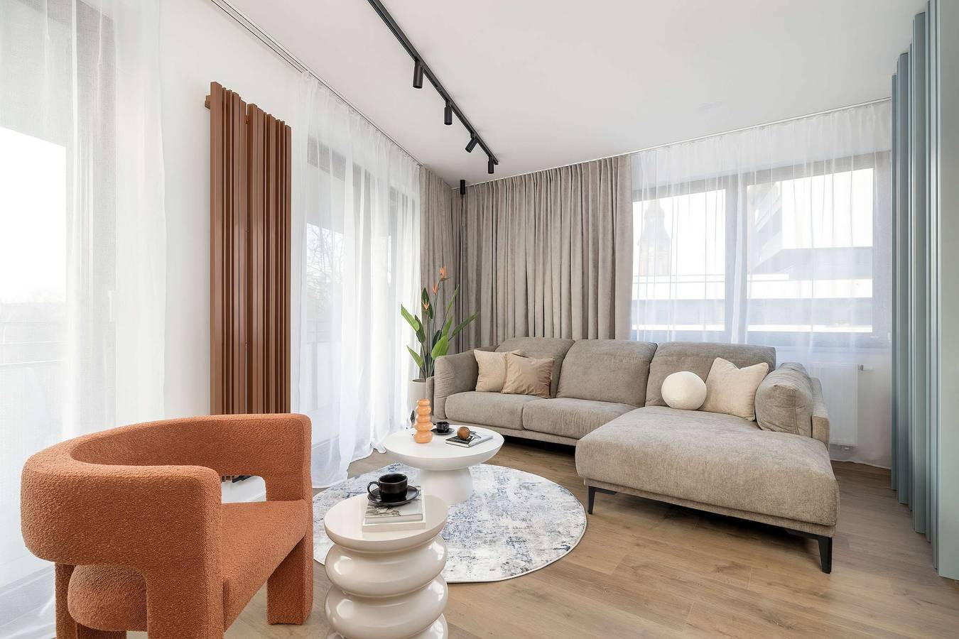 Geheel appartement, Spacious Apartment with 3 Bedrooms | Air Conditioning | Parking. in Krakau, Klein-Polen