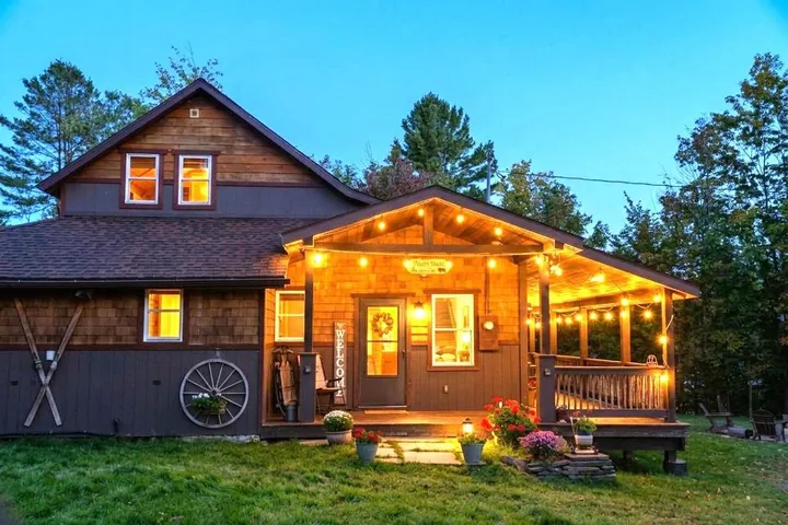 Casa rural para 10 personas, con vistas además de sauna y terraza, Se admiten mascotas - 1