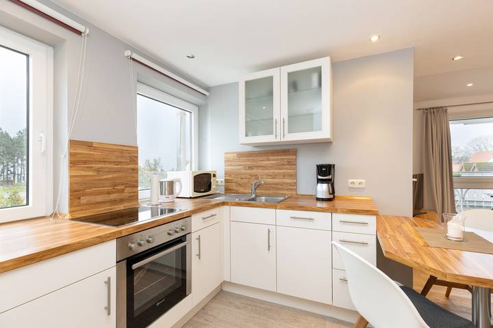Bungalow für 3 Personen, mit Seeblick und Balkon in Grömitz - 4