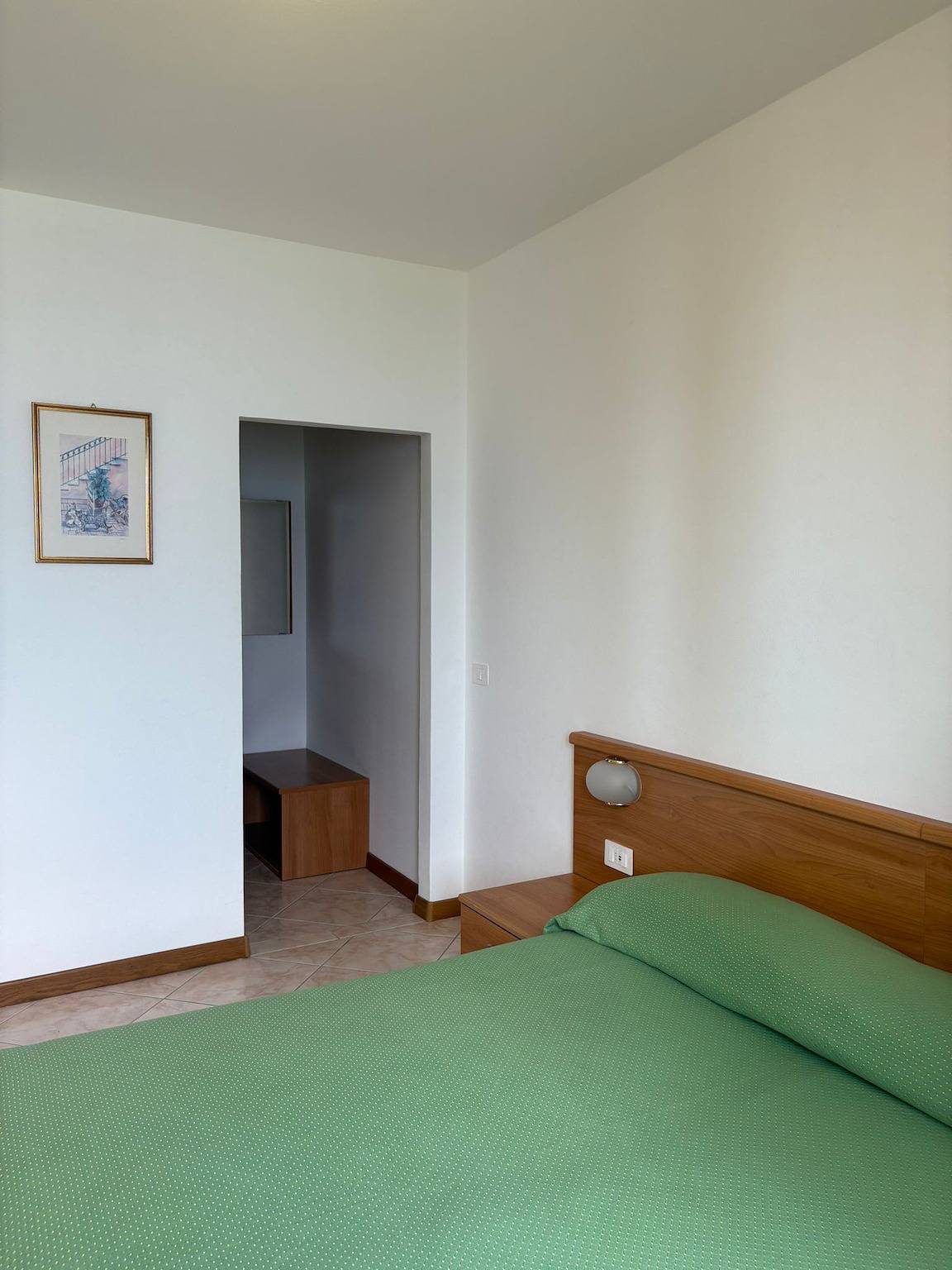 Appartement entier, Appartement de vacances pour 2 personnes avec balcon in Limone sul Garda, Montagnes autour du lac de Garde