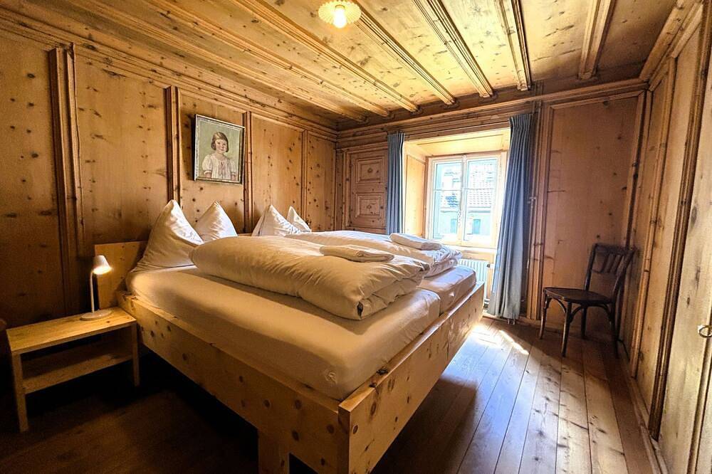 Ganze Wohnung, Haus Buol Bergün, (Bergün/Bravuogn). in Bergün, Bergün Filisur